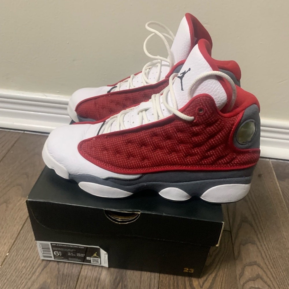 EUC Jordan 13 Red Flints - Picture 1 of 5